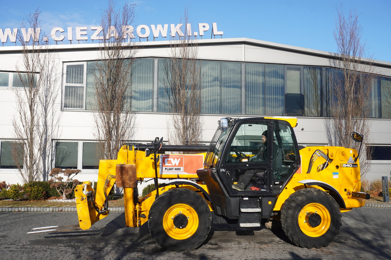 JCB 540-170 Telescopic Loader / 17m / joystick - Chargeuse sur pneus: photos 3 JCB 540-170 Telescopic Loader / 17m / joystick - Chargeuse sur pneus: photos 3