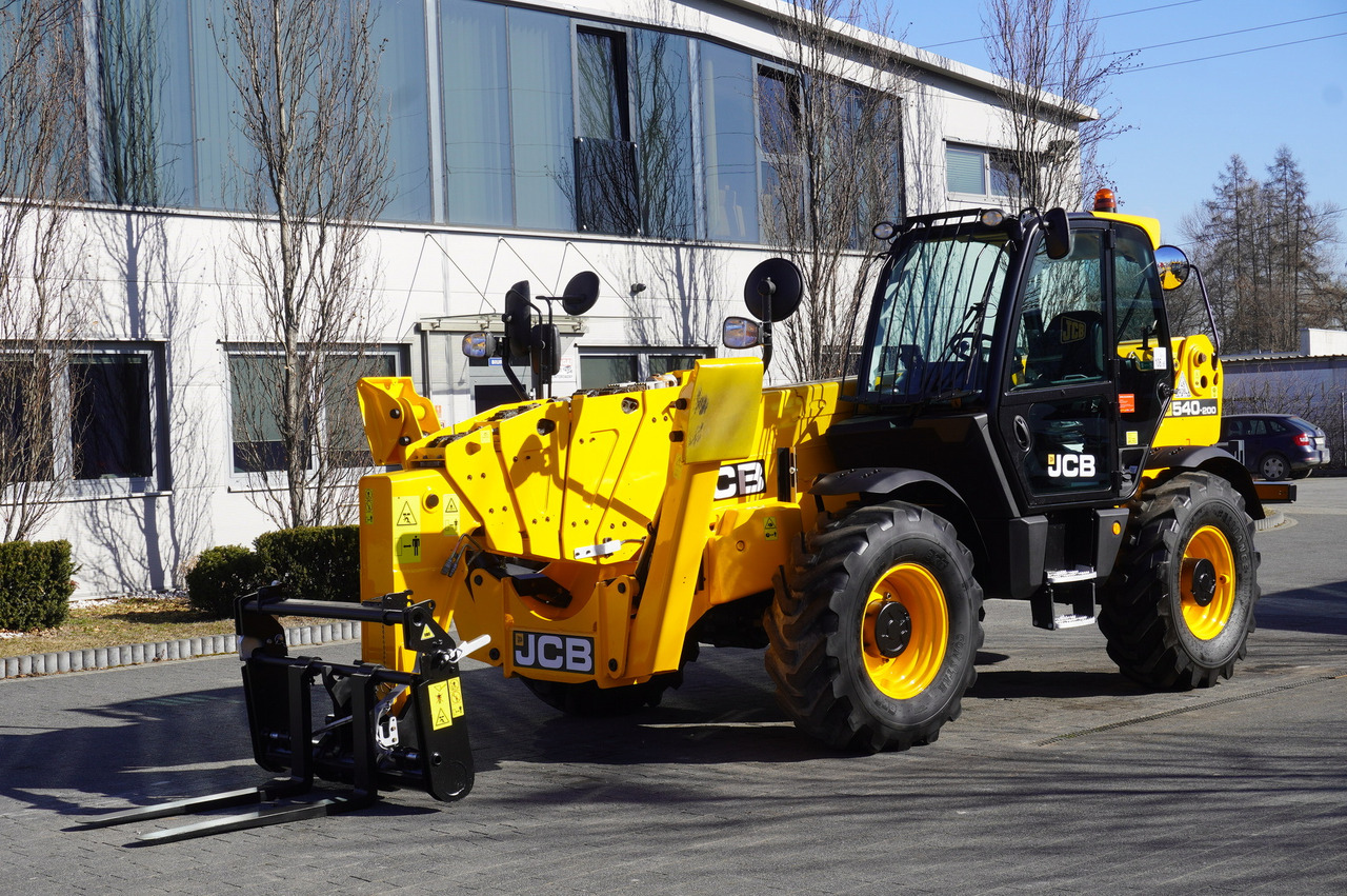 JCB 540-200 Telescopic Loader / 20m / joystick - Chargeuse sur pneus: photos 5 JCB 540-200 Telescopic Loader / 20m / joystick - Chargeuse sur pneus: photos 5