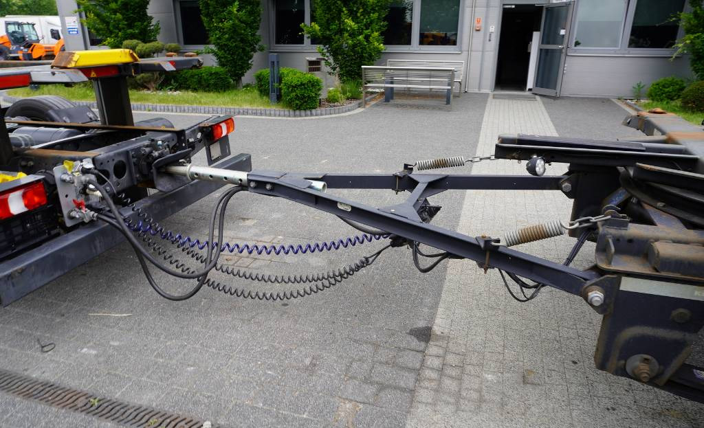 KOGEL BDF Low Deck Mega trailer - Remorque porte-conteneur/ Caisse mobile: photos 4 KOGEL BDF Low Deck Mega trailer - Remorque porte-conteneur/ Caisse mobile: photos 4