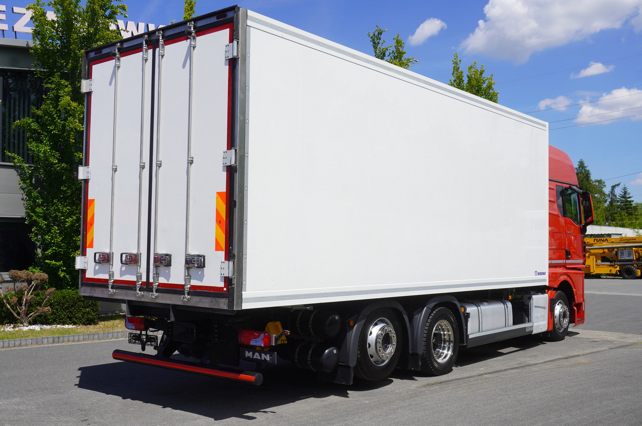 MAN GX 26.510 / 2022 / NEW Krone bitemperature refrigerated truck / Carrier Supra 850 MT / 4 units - Camion frigorifique: photos 5 MAN GX 26.510 / 2022 / NEW Krone bitemperature refrigerated truck / Carrier Supra 850 MT / 4 units - Camion frigorifique: photos 5