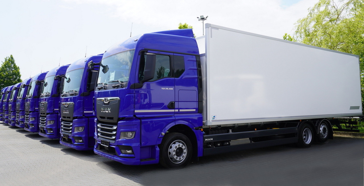MAN New MAN TGX 26.400 / NEW IGLOOCAR refrigerator 20 pallets / 6×2 / 2024 / 2 units - Camion frigorifique: photos 4 MAN New MAN TGX 26.400 / NEW IGLOOCAR refrigerator 20 pallets / 6×2 / 2024 / 2 units - Camion frigorifique: photos 4