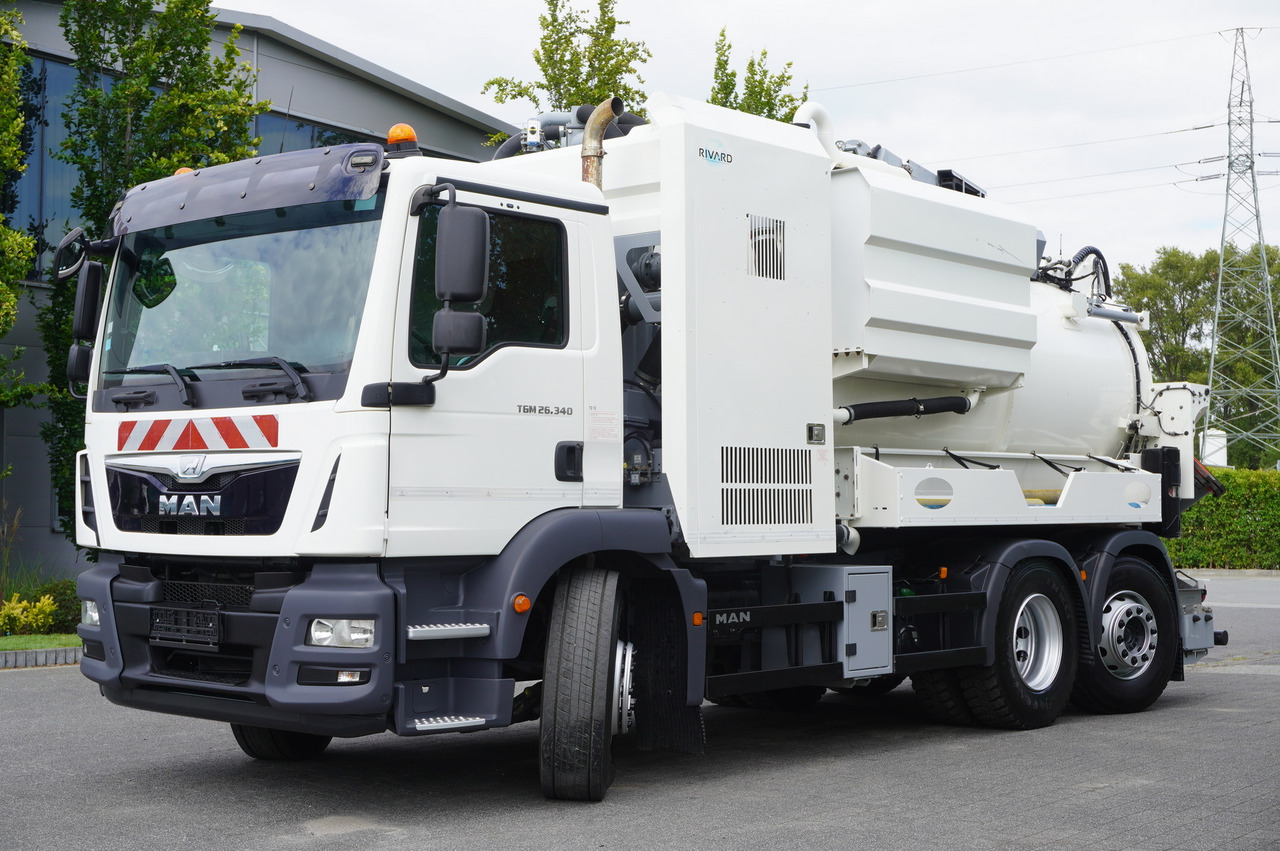 Camion hydrocureur MAN TGM 26.340 E6 / RIVARD sewage cleaner 11.8 m3 / 170 tho. km / steered axle: photos 7 Camion hydrocureur MAN TGM 26.340 E6 / RIVARD sewage cleaner 11.8 m3 / 170 tho. km / steered axle: photos 7