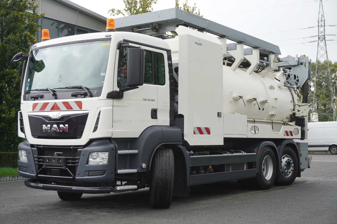 MAN TGS 26.360 E6 / RIVARD sewage cleaner 18 m3 / 90 tho. km / steering axle / 2 units - Camion hydrocureur: photos 2 MAN TGS 26.360 E6 / RIVARD sewage cleaner 18 m3 / 90 tho. km / steering axle / 2 units - Camion hydrocureur: photos 2