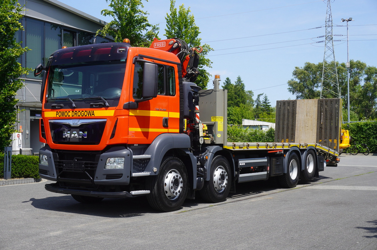 MAN TGS 35.360 E6 8x2 / FASSI F235 crane / 6.5 T cap. / 8.3 m reach - Remorqueuse: photos 3 MAN TGS 35.360 E6 8x2 / FASSI F235 crane / 6.5 T cap. / 8.3 m reach - Remorqueuse: photos 3
