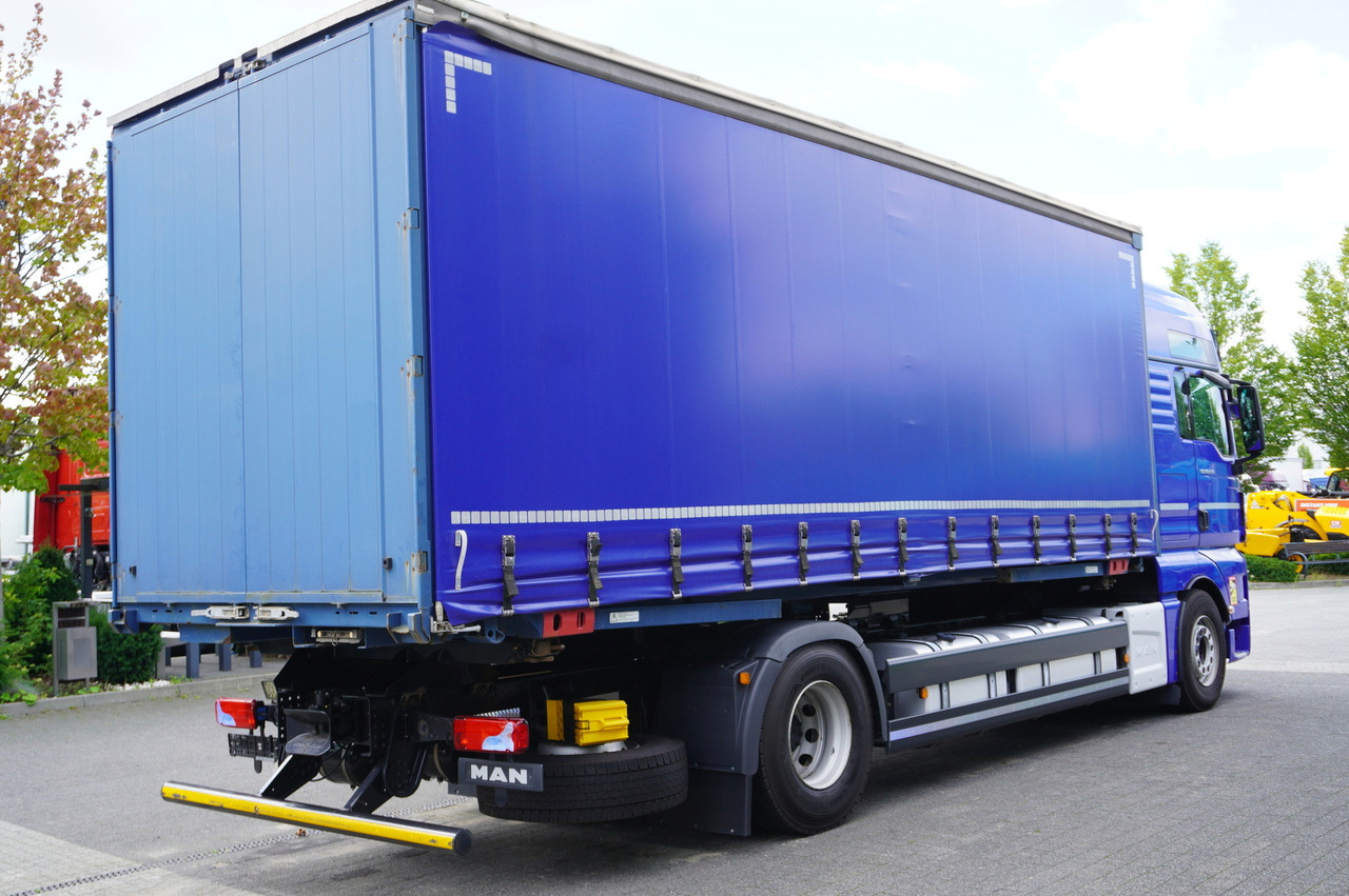 MAN TGX 18.430 / Curtainsider 18 EPAL / Sleeper cab / 2021 / 4 units - Camion porte-conteneur/ Caisse mobile: photos 4 MAN TGX 18.430 / Curtainsider 18 EPAL / Sleeper cab / 2021 / 4 units - Camion porte-conteneur/ Caisse mobile: photos 4