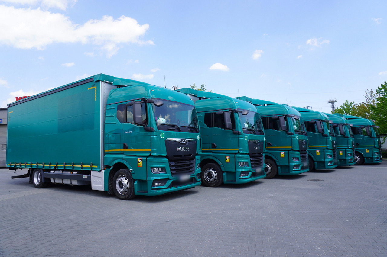 MAN TGX 18.470 / 2022 / Curtainsider 19 EPAL / Retarder / 15 units - Camion à rideaux coulissants: photos 2 MAN TGX 18.470 / 2022 / Curtainsider 19 EPAL / Retarder / 15 units - Camion à rideaux coulissants: photos 2