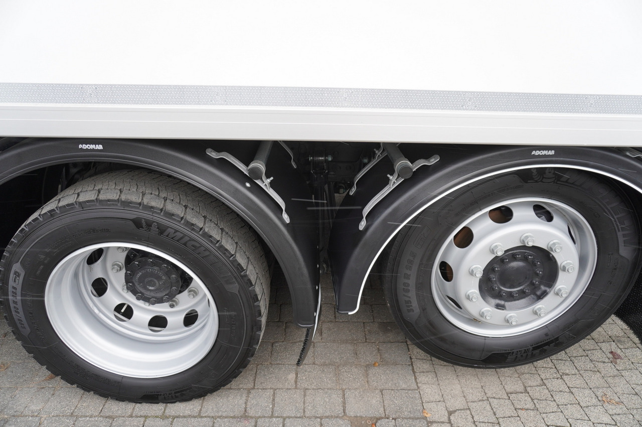 Crédit-bail MAN TGX 26.400 / IGLOOCAR 20 pallets /  Carrier Supra 1250 Silent MAN TGX 26.400 / IGLOOCAR 20 pallets /  Carrier Supra 1250 Silent: photos 14