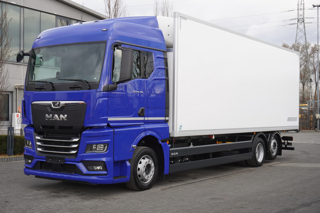 MAN TGX 26.400 / IGLOOCAR / Carrier Supra 1150 MT Silent - Camion isothermique: photos 1 MAN TGX 26.400 / IGLOOCAR / Carrier Supra 1150 MT Silent - Camion isothermique: photos 1