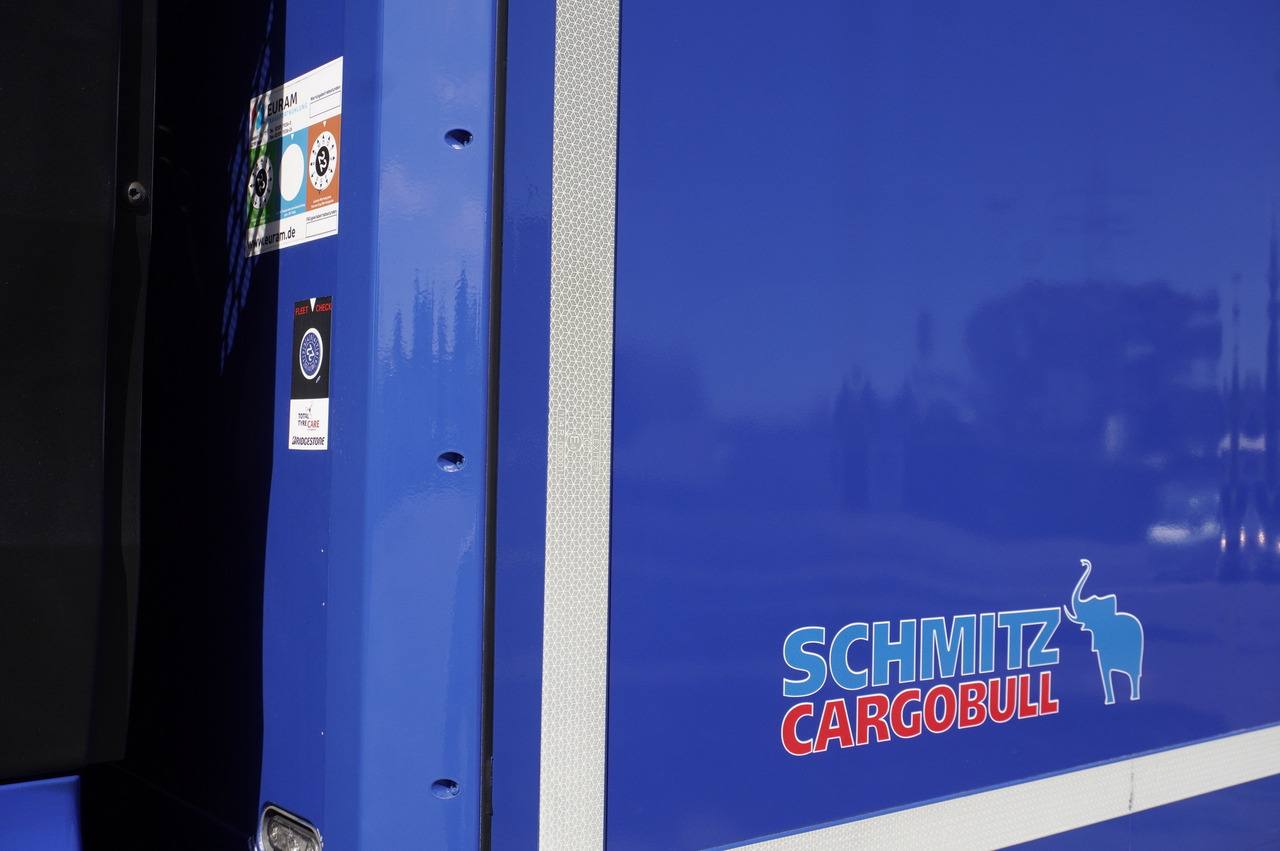 Camion frigorifique MAN TGX 26.500 E6 XXL / Schmitz 19 pallets / Thermoking / steering axle: photos 24