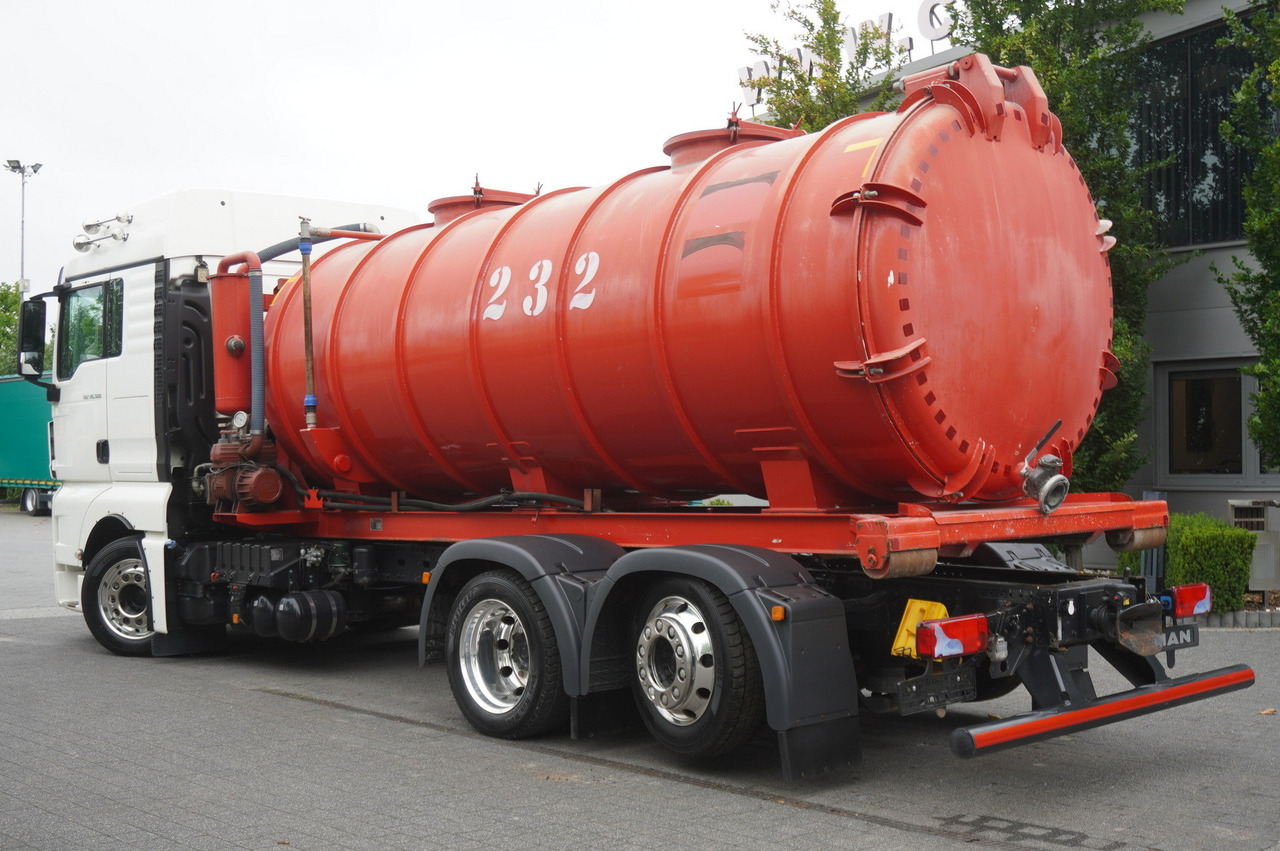 MAN TGX 26.500 / NEW Stal Septic barrel 13000 l / steering 3rd axle - Tonne à lisier: photos 3 MAN TGX 26.500 / NEW Stal Septic barrel 13000 l / steering 3rd axle - Tonne à lisier: photos 3