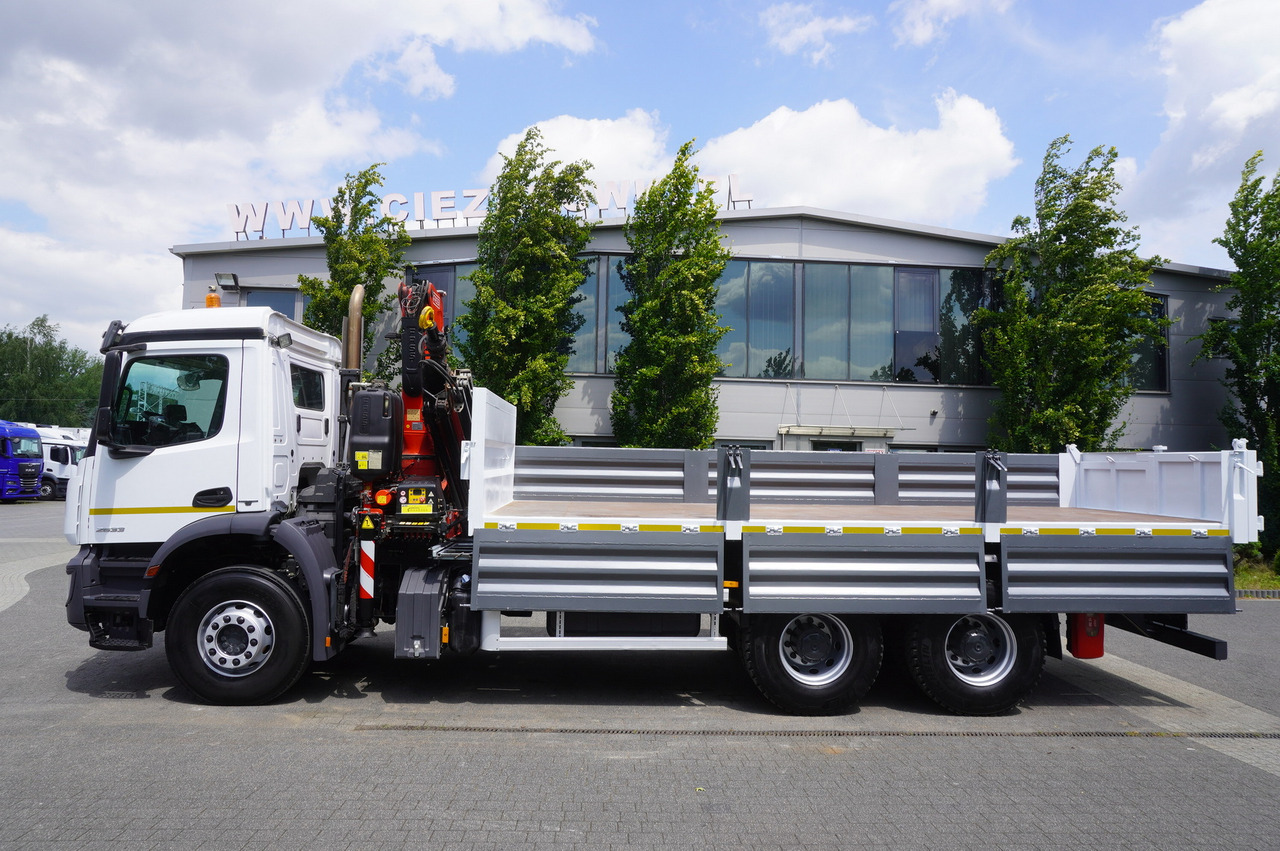 MERCEDES-BENZ AROCS 2633 6x4 / 5.5 T crane FASSI F135 / Tipper 15 EPAL - Camion plateau, Camion grue: photos 4 MERCEDES-BENZ AROCS 2633 6x4 / 5.5 T crane FASSI F135 / Tipper 15 EPAL - Camion plateau, Camion grue: photos 4