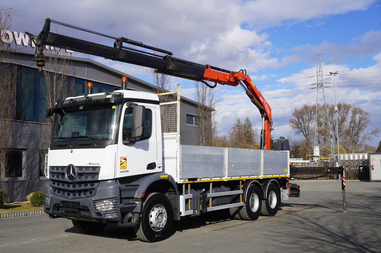 MERCEDES-BENZ AROCS 2636 Flatbed / HDS FASSI F175 7.7 T / 150,000 km - Grue mobile: photos 1 MERCEDES-BENZ AROCS 2636 Flatbed / HDS FASSI F175 7.7 T / 150,000 km - Grue mobile: photos 1