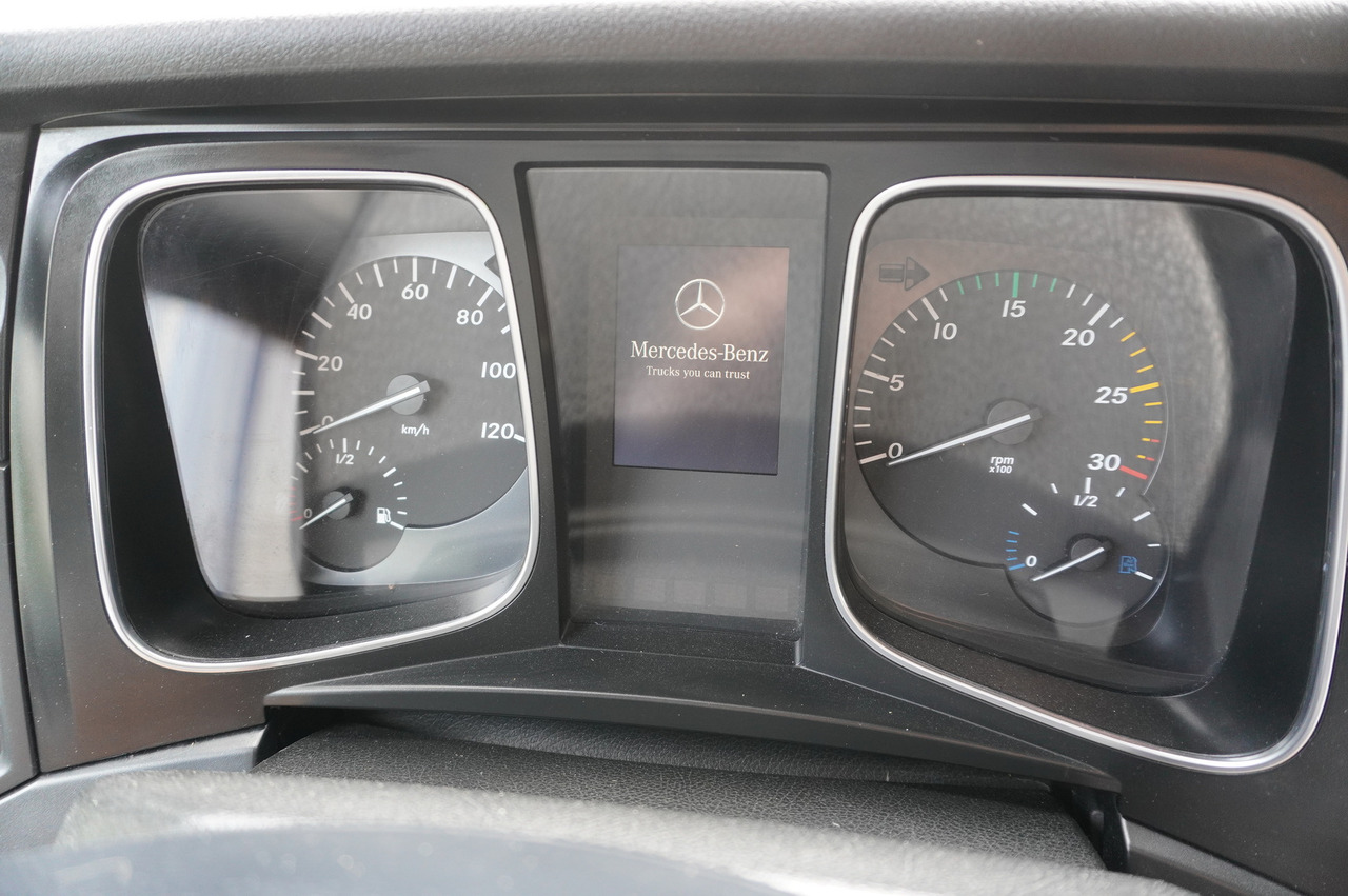 Camion frigorifique MERCEDES-BENZ Actros 1824 / Refrigerator 22 EPAL / Carrier Supra 850 / Sleeping cabin: photos 23 Camion frigorifique MERCEDES-BENZ Actros 1824 / Refrigerator 22 EPAL / Carrier Supra 850 / Sleeping cabin: photos 23