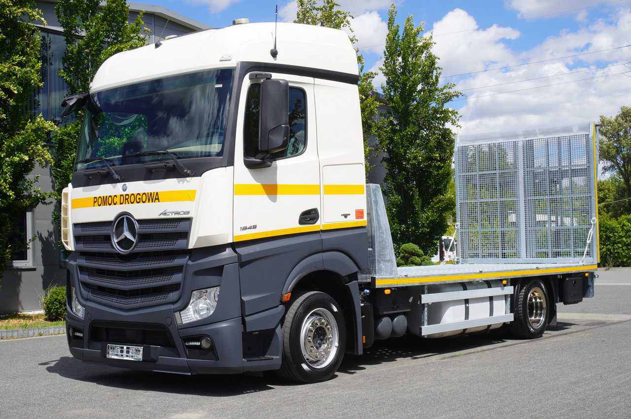 MERCEDES-BENZ Actros 1845 4×2 E6 / NEW tow truck platform 8.3 m / Sleeper cab - Remorqueuse: photos 2 MERCEDES-BENZ Actros 1845 4×2 E6 / NEW tow truck platform 8.3 m / Sleeper cab - Remorqueuse: photos 2