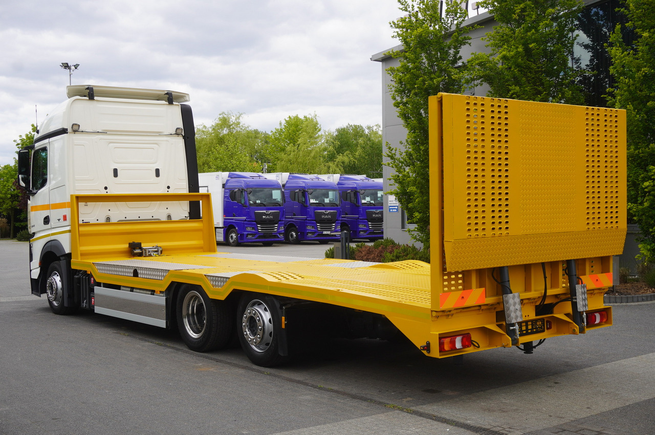 MERCEDES-BENZ Actros 2542 / NEW tow truck / steered 3rd axle - Camion porte-voitures: photos 5 MERCEDES-BENZ Actros 2542 / NEW tow truck / steered 3rd axle - Camion porte-voitures: photos 5