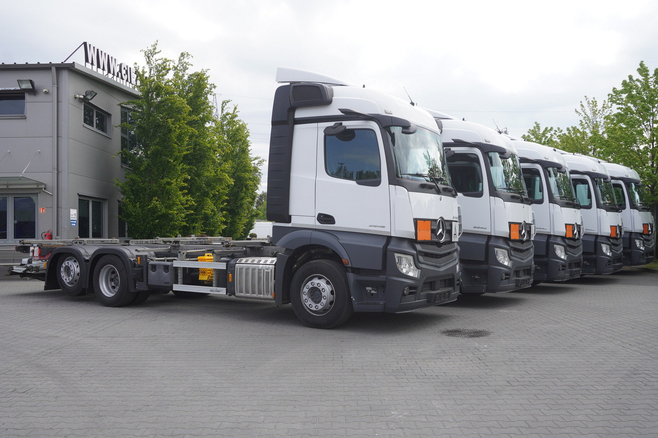 MERCEDES-BENZ Actros 2545 6×2 MP5 / ADR AT / 12 units - Camion porte-conteneur/ Caisse mobile: photos 2 MERCEDES-BENZ Actros 2545 6×2 MP5 / ADR AT / 12 units - Camion porte-conteneur/ Caisse mobile: photos 2