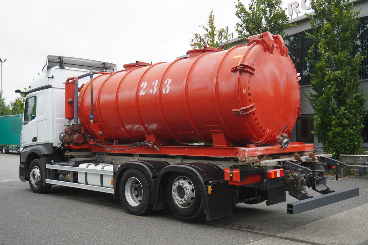 MERCEDES-BENZ Actros 2545 6 × 2 MP5 / NEW septic barrel 13000 L - Tonne à lisier: photos 3 MERCEDES-BENZ Actros 2545 6 × 2 MP5 / NEW septic barrel 13000 L - Tonne à lisier: photos 3
