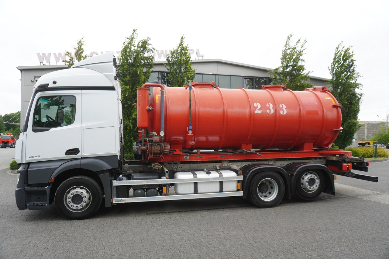 MERCEDES-BENZ Actros 2545 6 × 2 MP5 / NEW septic barrel 13000 L - Tonne à lisier: photos 2 MERCEDES-BENZ Actros 2545 6 × 2 MP5 / NEW septic barrel 13000 L - Tonne à lisier: photos 2