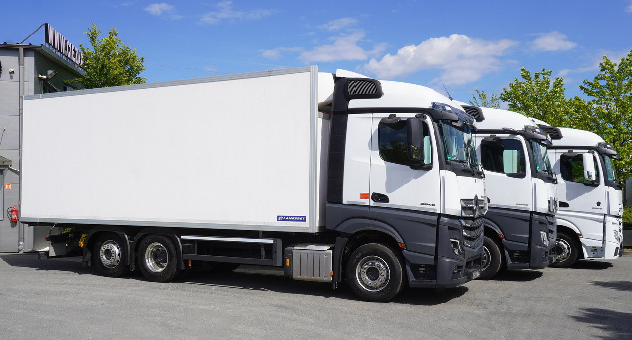 MERCEDES-BENZ Actros 2545 / Lamberet refrigerator / 2022 / 3 units - Camion frigorifique: photos 2 MERCEDES-BENZ Actros 2545 / Lamberet refrigerator / 2022 / 3 units - Camion frigorifique: photos 2