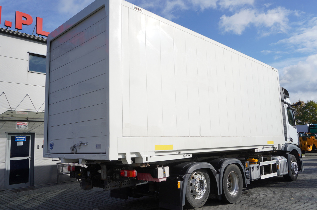 MERCEDES-BENZ Actros 2545 MP5 / KRONE 18 EPAL box body / ADR AT - Camion fourgon: photos 2 MERCEDES-BENZ Actros 2545 MP5 / KRONE 18 EPAL box body / ADR AT - Camion fourgon: photos 2