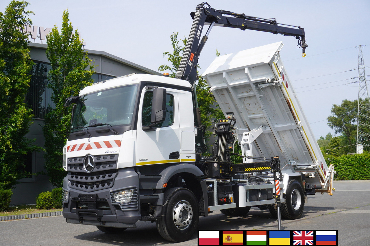 MERCEDES-BENZ Arocs 1833 / 87,000 km!!! / Hds HIAB X-DUO 128 B-2 / three-sided tipper - Camion plateau, Camion grue: photos 1 MERCEDES-BENZ Arocs 1833 / 87,000 km!!! / Hds HIAB X-DUO 128 B-2 / three-sided tipper - Camion plateau, Camion grue: photos 1
