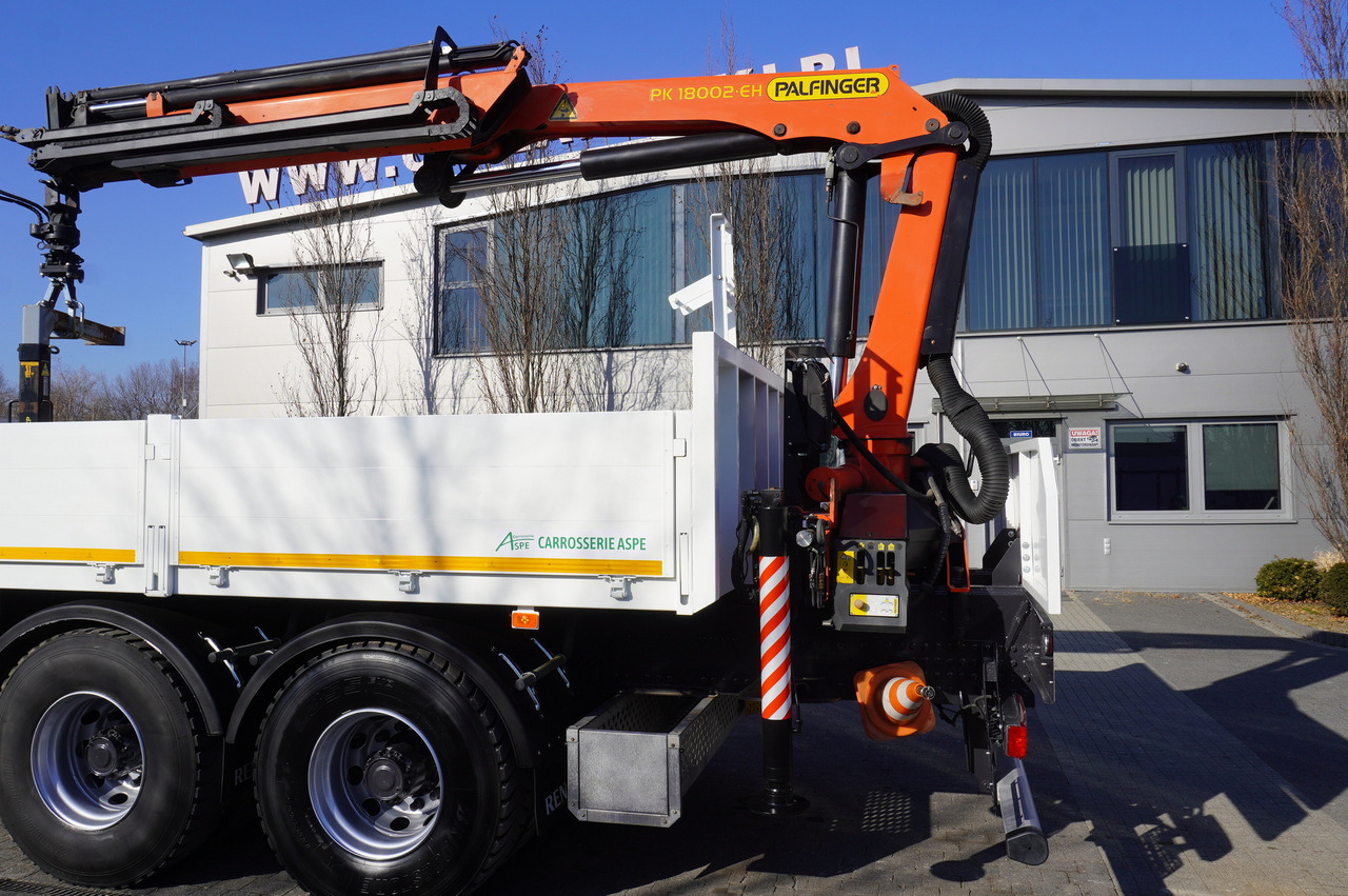 RENAULT C380 / 6x4 / HDS Palfinger PK 18002-EH 6000 kg - Camion grue: photos 5 RENAULT C380 / 6x4 / HDS Palfinger PK 18002-EH 6000 kg - Camion grue: photos 5