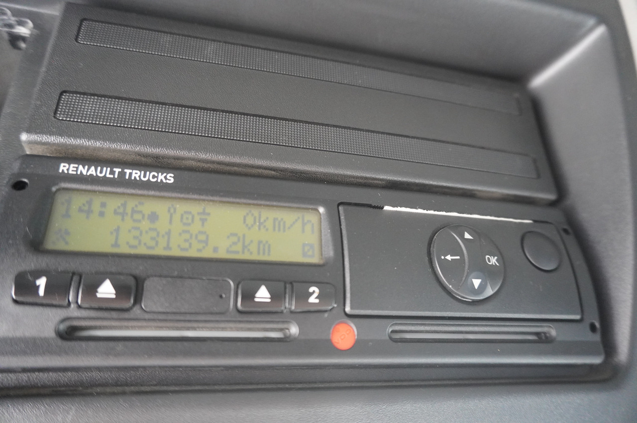 Camion frigorifique RENAULT D12 / Lamberet refrigerated truck / Dhollandia tail lift 1500 kg / 130 thousand km !!: photos 20 Camion frigorifique RENAULT D12 / Lamberet refrigerated truck / Dhollandia tail lift 1500 kg / 130 thousand km !!: photos 20