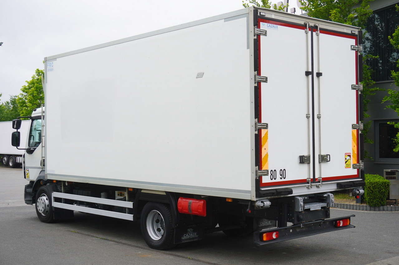 RENAULT D13 / 140 tho km !!! / Meat hook refrigerator / Thermoking T800R / 2 units - Camion frigorifique: photos 3 RENAULT D13 / 140 tho km !!! / Meat hook refrigerator / Thermoking T800R / 2 units - Camion frigorifique: photos 3