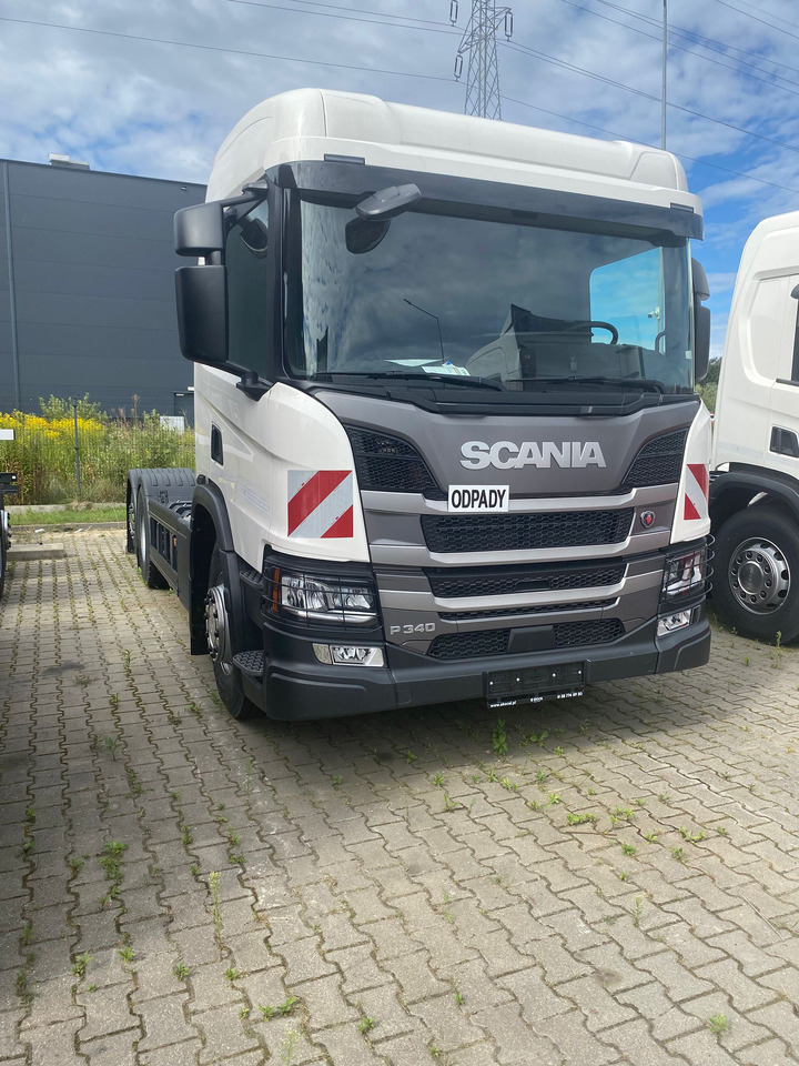 SCANIA P 340 B6x2*4NA / chassis frame / steering axle / CNG / large cab / 8 units - Châssis cabine: photos 1 SCANIA P 340 B6x2*4NA / chassis frame / steering axle / CNG / large cab / 8 units - Châssis cabine: photos 1