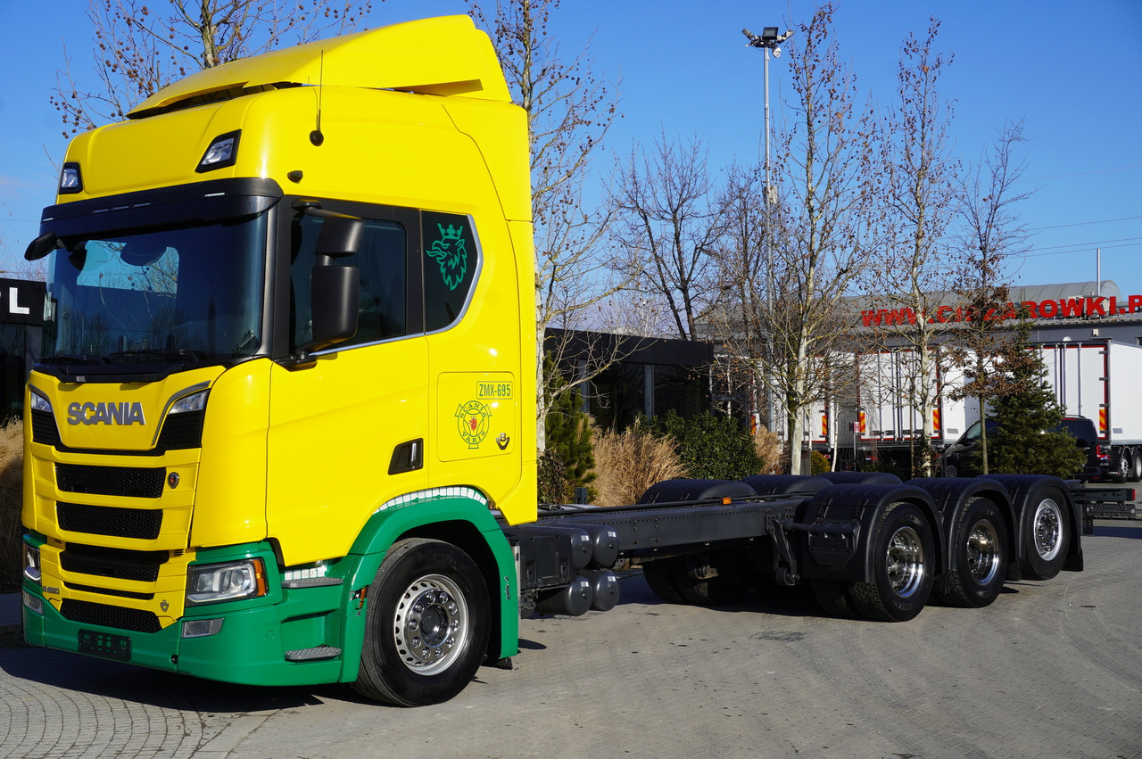 SCANIA R650 V8 8x4/4 E6 / 2020 / Frame 9.7 m! - Camion grue: photos 1 SCANIA R650 V8 8x4/4 E6 / 2020 / Frame 9.7 m! - Camion grue: photos 1
