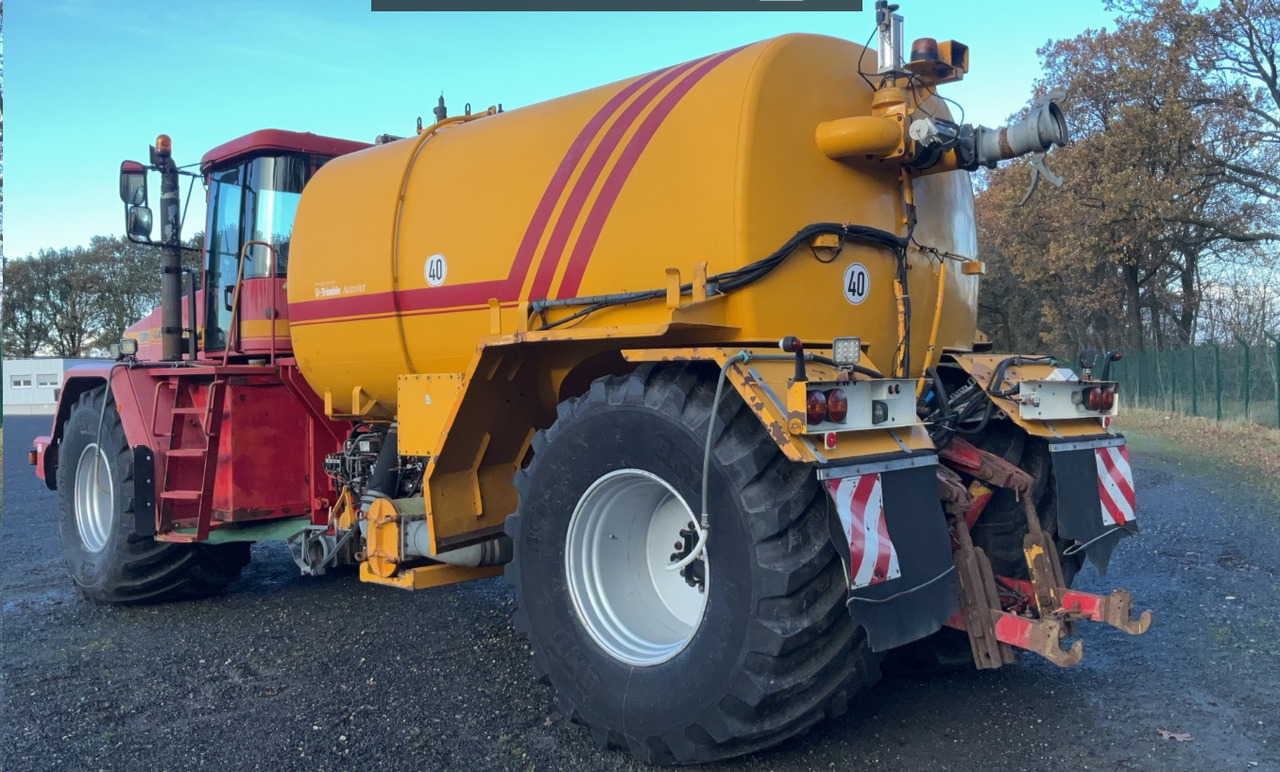 TERRA-GATOR TG 3104 Self-propelled liquid manure spreader - Epandeur à fumier: photos 2 TERRA-GATOR TG 3104 Self-propelled liquid manure spreader - Epandeur à fumier: photos 2