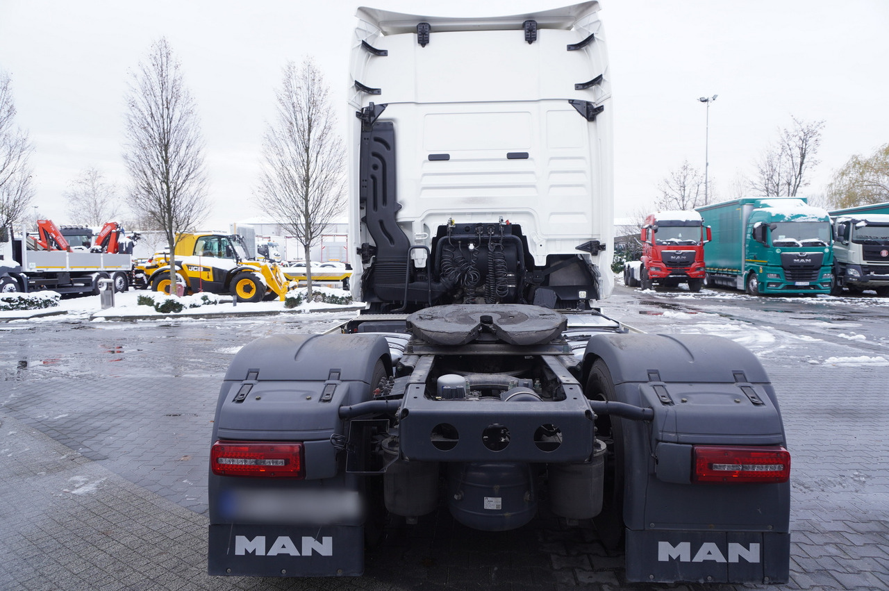 MAN TGX 18.510 E6 4×2 tractor unit / Retarder / Sleeper cab / 2023 / 4 units - Tracteur routier: photos 4 MAN TGX 18.510 E6 4×2 tractor unit / Retarder / Sleeper cab / 2023 / 4 units - Tracteur routier: photos 4