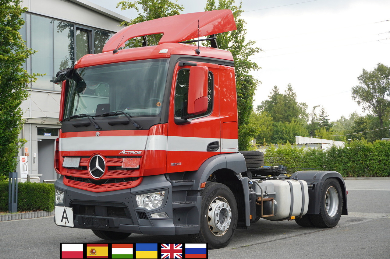MERCEDES-BENZ Actros 1833 tractor unit / 260 tho. km - Tracteur routier: photos 1 MERCEDES-BENZ Actros 1833 tractor unit / 260 tho. km - Tracteur routier: photos 1