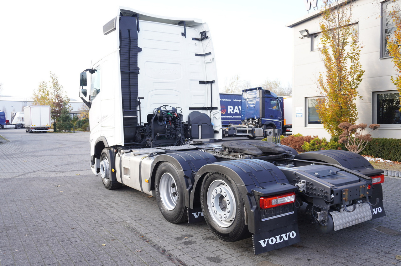 VOLVO FH 500 6x2 Globetrotter XL tractor unit / 2023 / 114 thousand km - Tracteur routier: photos 3 VOLVO FH 500 6x2 Globetrotter XL tractor unit / 2023 / 114 thousand km - Tracteur routier: photos 3