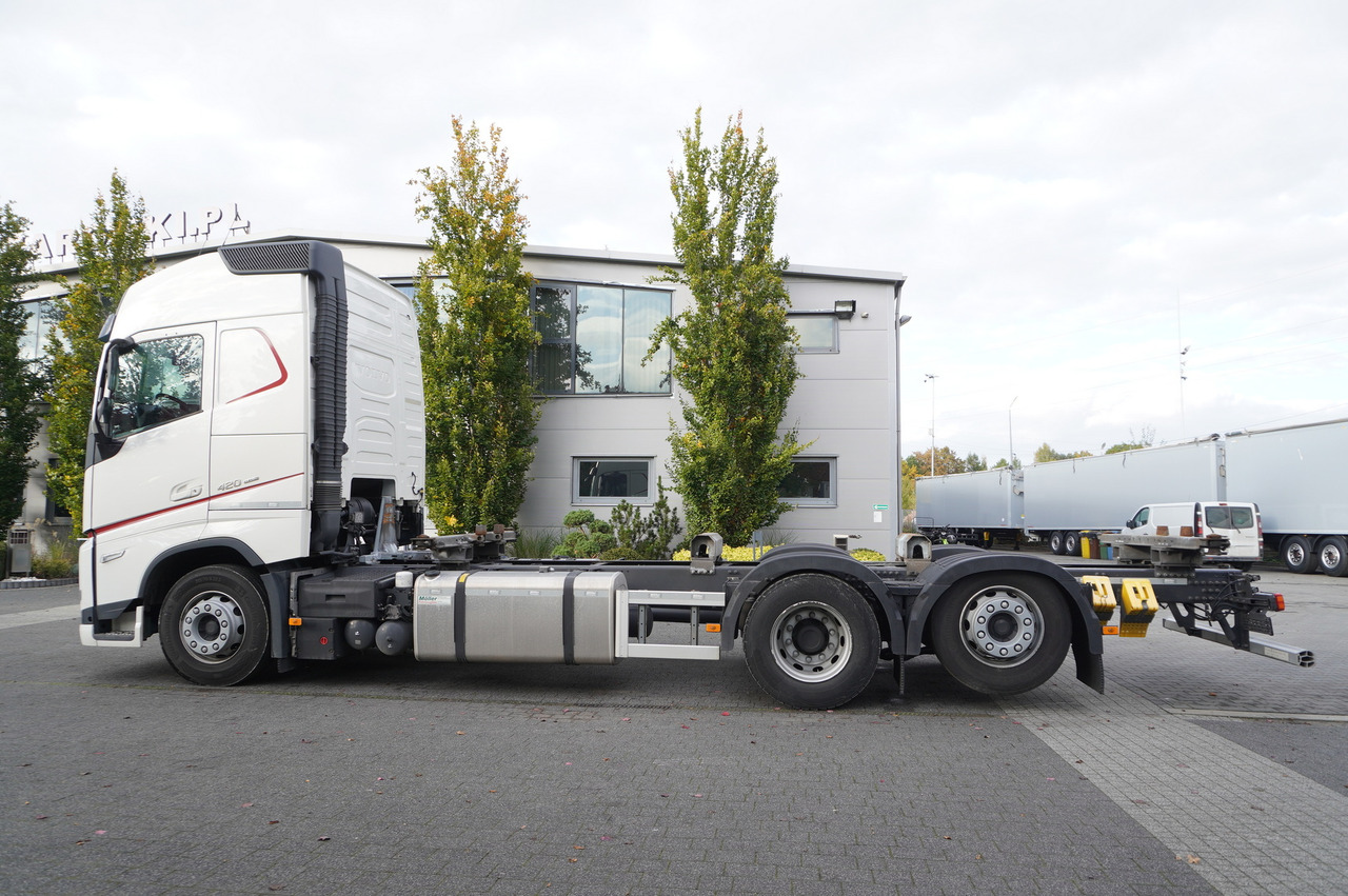 VOLVO FH 420 6x2 / BDF / 2022 - Camion porte-conteneur/ Caisse mobile: photos 2 VOLVO FH 420 6x2 / BDF / 2022 - Camion porte-conteneur/ Caisse mobile: photos 2