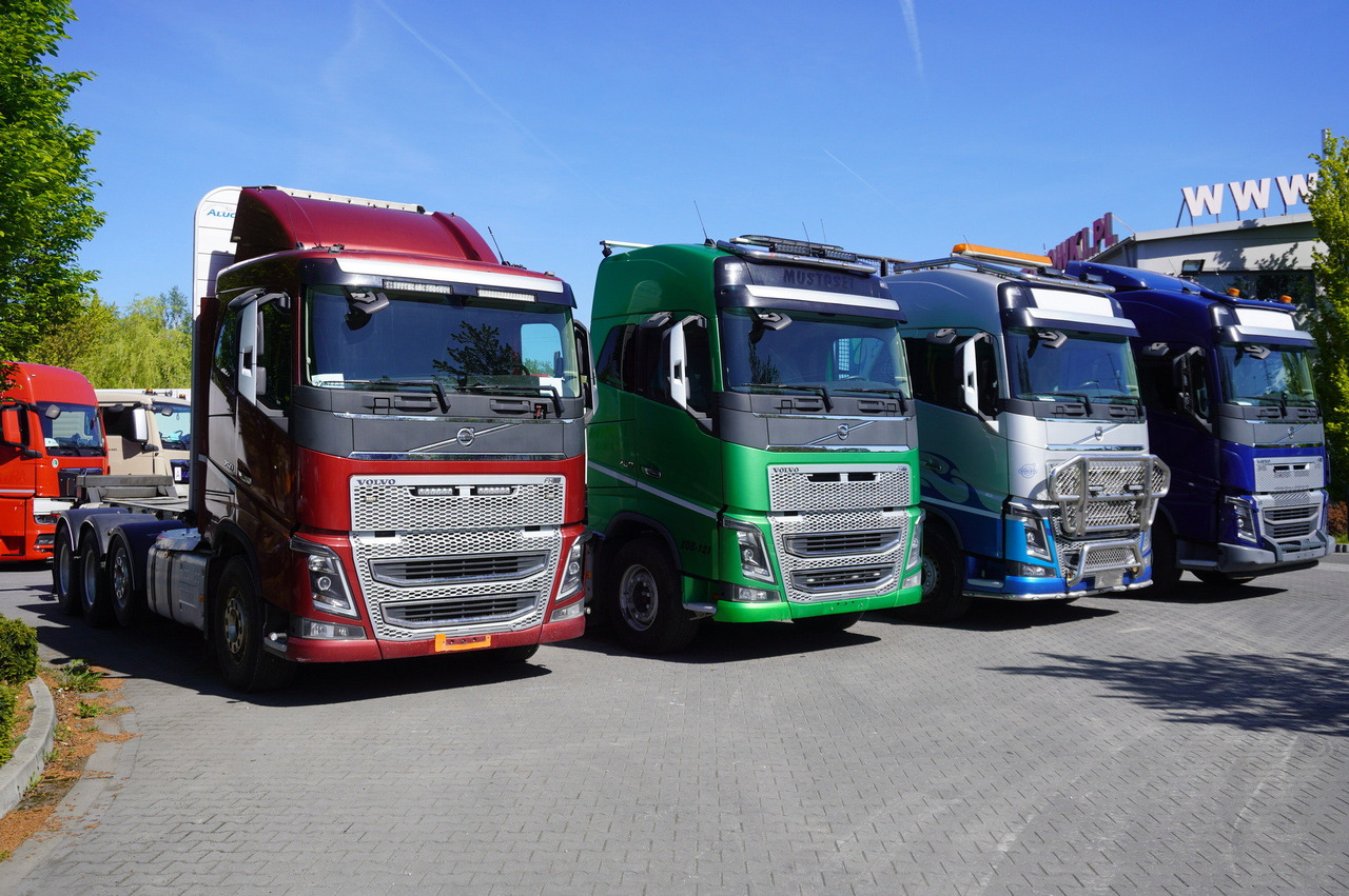 VOLVO FH16 750 / 750 HP! / chassis / 4 units 8x4 - Camion grue: photos 3 VOLVO FH16 750 / 750 HP! / chassis / 4 units 8x4 - Camion grue: photos 3