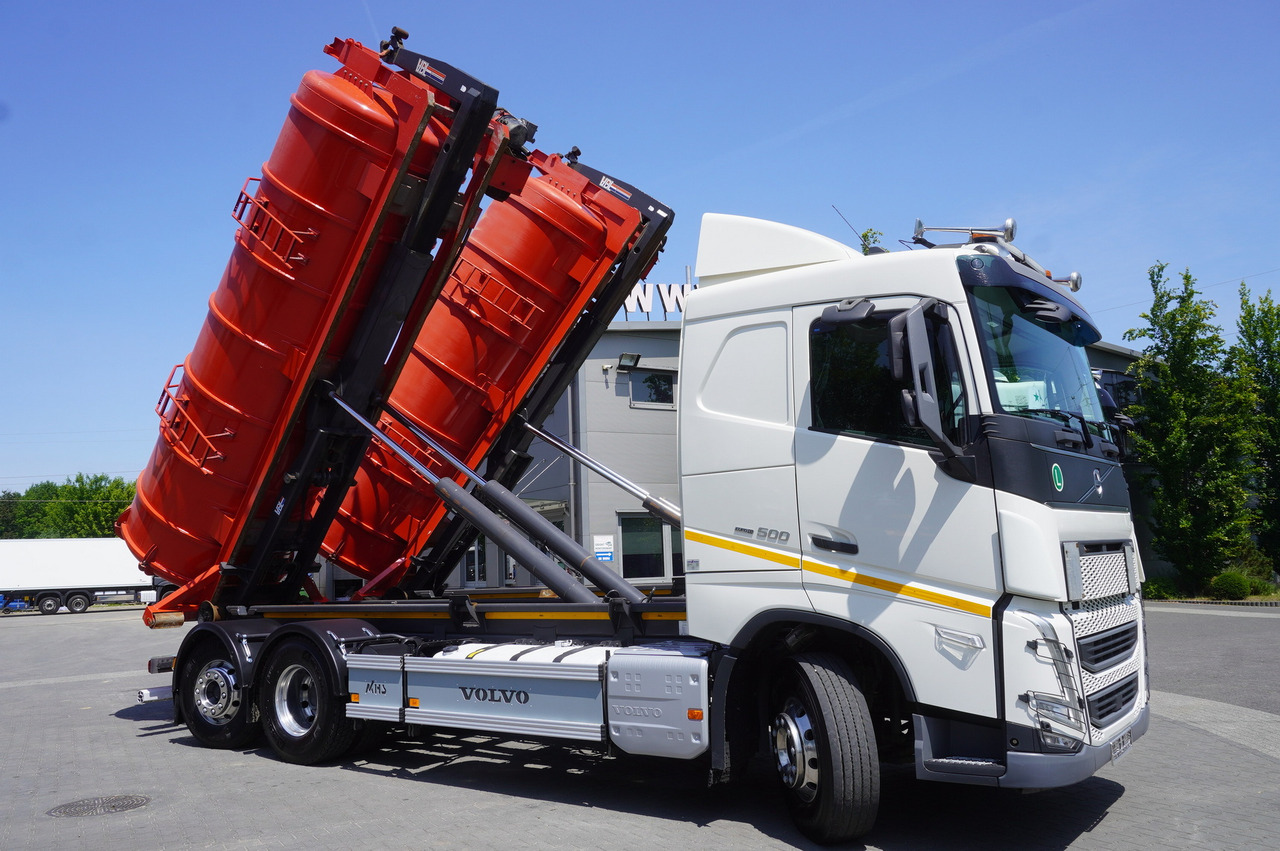 VOLVO Volvo FH 500 / Septic barrel 13000 l / Hook lift 21 t / 2022 / 3rd axle steered / 2 units - Tonne à lisier: photos 4 VOLVO Volvo FH 500 / Septic barrel 13000 l / Hook lift 21 t / 2022 / 3rd axle steered / 2 units - Tonne à lisier: photos 4