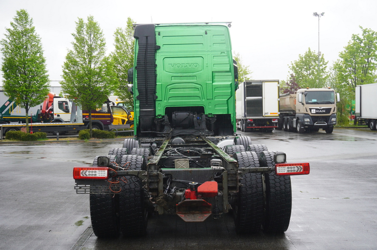 VOLVO Volvo FH16 750 8×4 / 750 HP! / 7.2 m chassis - Camion grue: photos 4 VOLVO Volvo FH16 750 8×4 / 750 HP! / 7.2 m chassis - Camion grue: photos 4