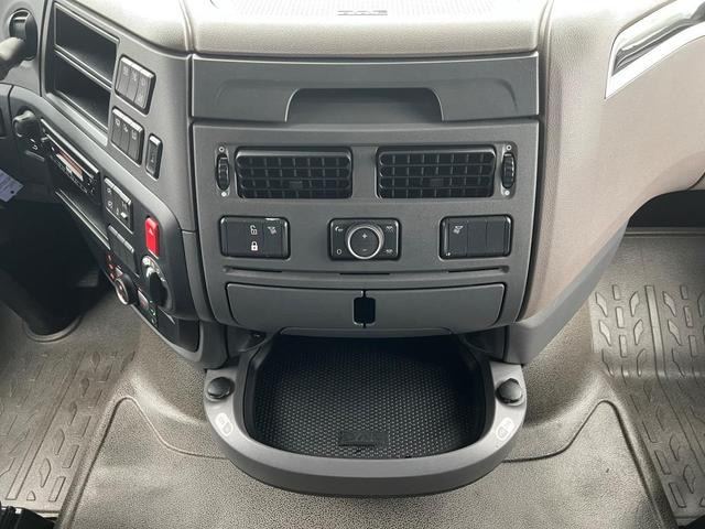 Tracteur routier DAF XF 480 FT SSC MX-Engine Brake ADR-AT 10 Units: photos 19