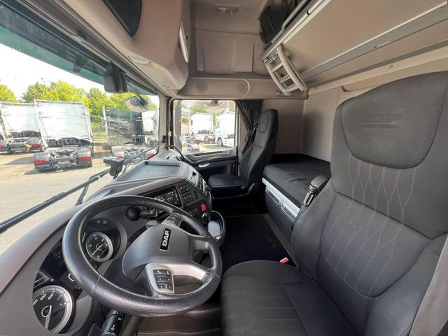 DAF XF 480 FT SSC Retarder Standklima 2x Tank 1185 L - Tracteur routier: photos 5 DAF XF 480 FT SSC Retarder Standklima 2x Tank 1185 L - Tracteur routier: photos 5