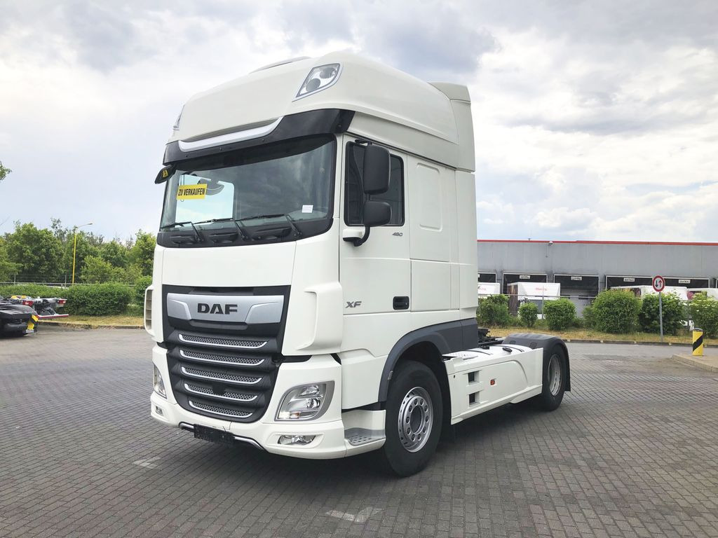 DAF XF 480 FT SSC, TraXon, ZF Intarder, Standklima - Tracteur routier: photos 4 DAF XF 480 FT SSC, TraXon, ZF Intarder, Standklima - Tracteur routier: photos 4