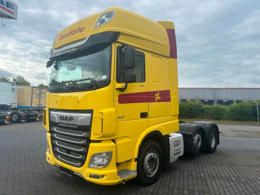DAF XF 530 FTG SSC Intarder Lift-Lenkachse 70t zZGG - Tracteur routier: photos 2 DAF XF 530 FTG SSC Intarder Lift-Lenkachse 70t zZGG - Tracteur routier: photos 2