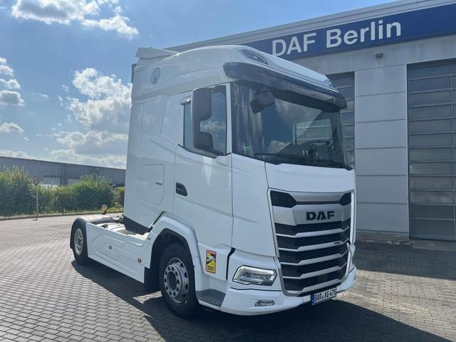 DAF XG 480 FT TraXon ZF-Intarder 2x Tank 1.195 Liter - Tracteur routier: photos 1 DAF XG 480 FT TraXon ZF-Intarder 2x Tank 1.195 Liter - Tracteur routier: photos 1