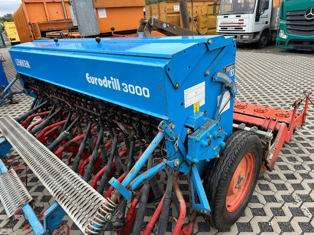 Lemken EURO 300/25 Eurodrill 3000 Güttler-breviglieri - Combiné de semis: photos 5 Lemken EURO 300/25 Eurodrill 3000 Güttler-breviglieri - Combiné de semis: photos 5