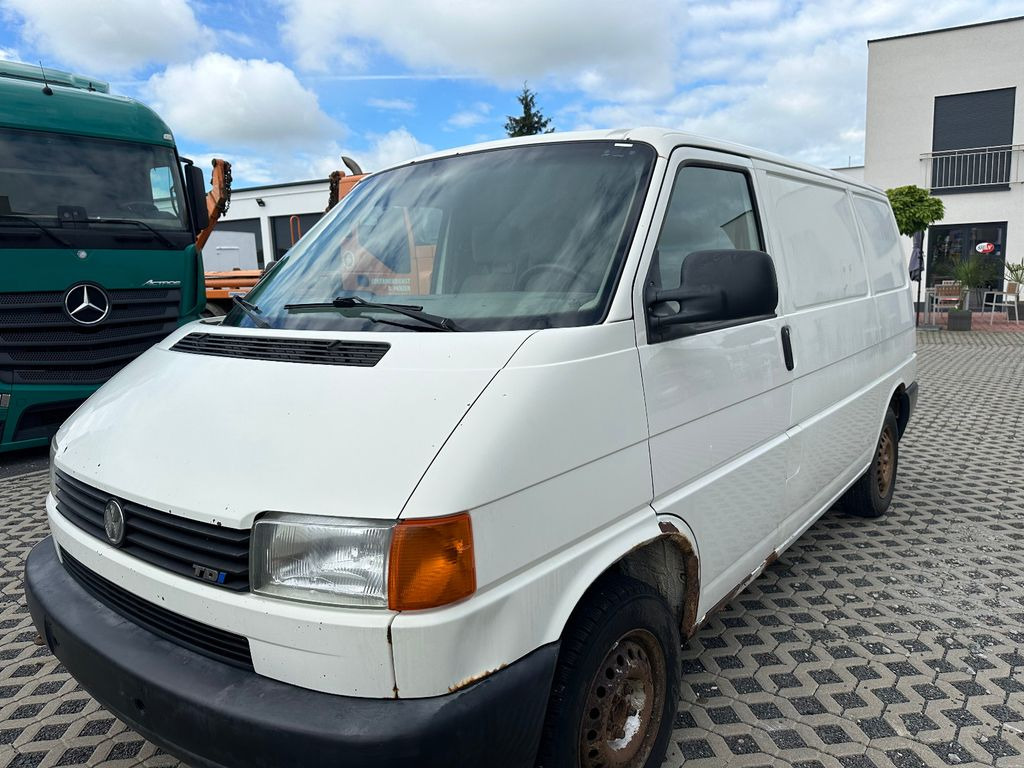 Volkswagen T4 -2.5 TDI Kasten - Fourgon utilitaire: photos 1 Volkswagen T4 -2.5 TDI Kasten - Fourgon utilitaire: photos 1