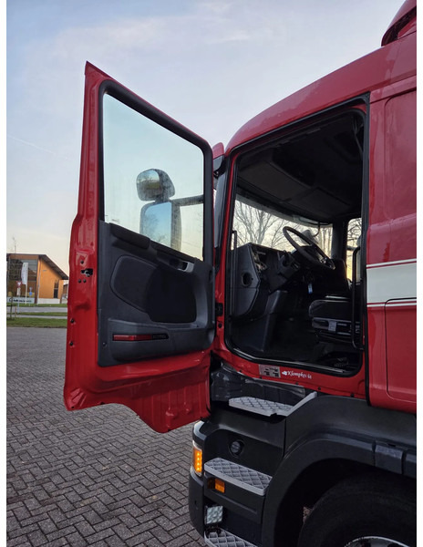 Scania R410 SCR - Tracteur routier: photos 5 Scania R410 SCR - Tracteur routier: photos 5