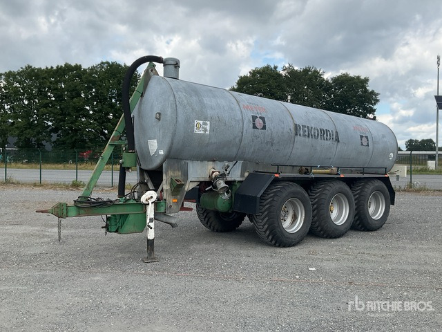 1987 Meyer-Lohne VW 18000 Tri/A Liquid Manure Spreader - Broyeur/ Épareuse: photos 2 1987 Meyer-Lohne VW 18000 Tri/A Liquid Manure Spreader - Broyeur/ Épareuse: photos 2