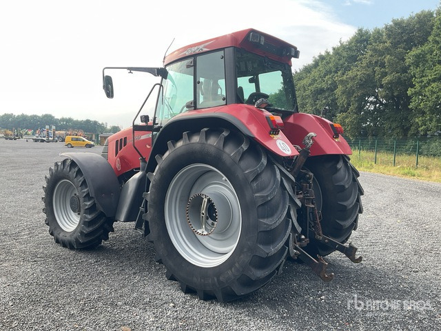 2002 Case IH CVX150 4WD Tractor - Tracteur agricole: photos 4 2002 Case IH CVX150 4WD Tractor - Tracteur agricole: photos 4