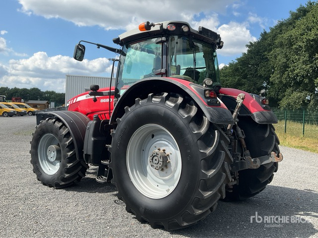 2010 Massey Ferguson 8680 Dyna-VT 4WD Tractor - Tracteur agricole: photos 4 2010 Massey Ferguson 8680 Dyna-VT 4WD Tractor - Tracteur agricole: photos 4