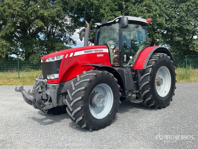 2010 Massey Ferguson 8680 Dyna-VT 4WD Tractor - Tracteur agricole: photos 1 2010 Massey Ferguson 8680 Dyna-VT 4WD Tractor - Tracteur agricole: photos 1